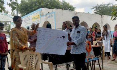 धूमधाम से मनाई गई गांधी व शास्त्री की जयंती