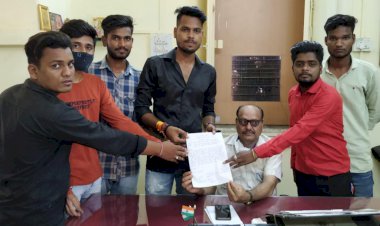 प्रथम वर्ष के दस्तावेज सत्यापन तिथि बढ़ाने हेतु आयुक्तालय निर्देशक को सौंपा ज्ञापन