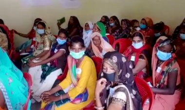 महिलाओं को दी कानून व सुरक्षा संबंधी जानकारी