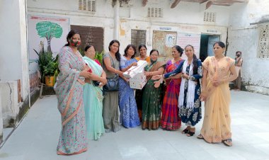 भाजपा महिला मोर्चा का सेवा एवं समर्पण अभियान का हुआ आयोजन, पुर बालिका विद्यालय में पंखे किए भेंट
