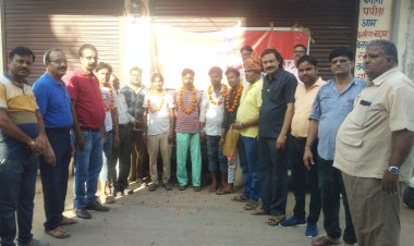 नगर पालिका चेयरमैन का लायन्स क्लब की टीम ने साफा पहनाकर किया स्वागत