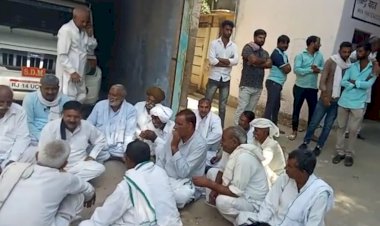 उपखंड कार्यालय में दिनभर रहा गहमा गहमी का माहोल, प्रमुख पार्टियों ने की अपने उम्मीदवारों की घोषणा