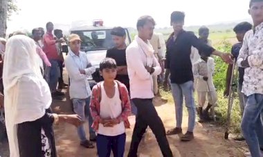 ग्रामीणों ने पिकअप सहित गौतस्कर को पकड़ किया पुलिस के हवाले, 4 गौवंश कराए मुक्त