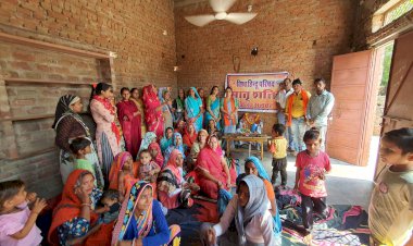 डोली बास में विश्वहिन्दू परिषद मातृ शक्ति ने किया सतसंग और शस्त्र पूजन