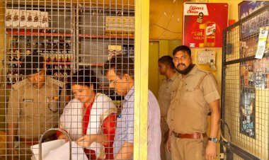 शासन के निर्देश पर एसडीएम व सीओ ने शराब की दुकानों पर मारे ताबड़तोड़ छापे, अनियमिताएं मिलने पर हुई कार्यवाही
