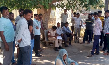 पड़ोसी ने विवाहिता को किया ब्लैकमेल, महिला की जहर खाने से हुई मौत