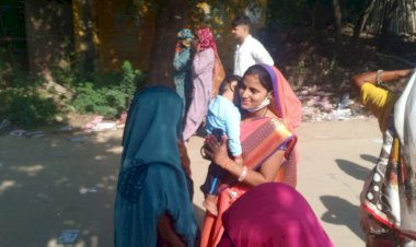 मां का फर्ज निभाते हुए जनसेवा के लिए मांगे वोट