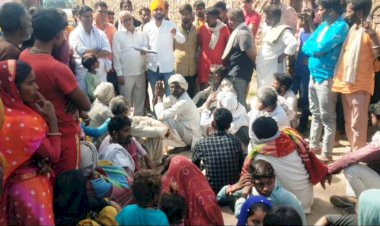 बारात में आए गाडिय़ा लुहार को डंपर ने कुचला,  सडक़ पर पड़े रहे शव को जानवरों ने नोच खाया