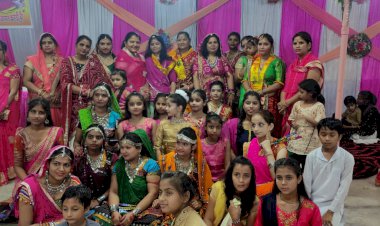 आधारशिला महिला समिति ने किया डांडिया उत्सव का आयोजन
