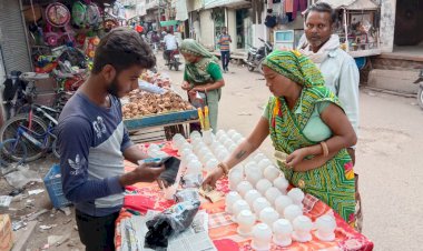 सदासुहागन का आर्शीवाद पाने के लिए महिला ओंने की तैयारियां, करवों की बिक्री बढी