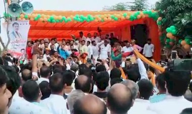 भाजपा प्रदेशाध्यक्ष के जन्मदिन पर जयपुर पहुंचे कार्यकर्ता व नेता प्रदेशाध्यक्ष पूनिया को दी जन्मदिन की बधाई
