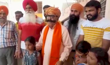 रामगढ़ पूर्व विधायक भाजपा प्रदेश उपाध्यक्ष ज्ञानदेव आहूजा ने अलावड़ा के  बूथ पर जाकर किया मतदान