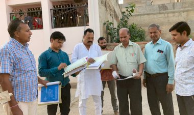 पालिकाध्यक्ष व अधिकारीयों ने मौका निरीक्षण कर पट्टों का किया निस्तारण