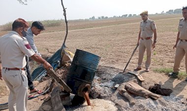 अवैध हथकढ़ शराब के विरुद्ध पुलिस थाना गोविंदगढ़ की कार्यवाही,1600 लीटर वाश की नष्ट