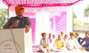 विद्यार्थियों को दी योगाभ्यास के साथ स्वास्थ्य परक की जानकारी 