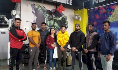 पीयूष के पदक जीतकर भीलवाड़ा पहुंचने पर सिटी फिटनेस जिम ने किया भव्य स्वागत