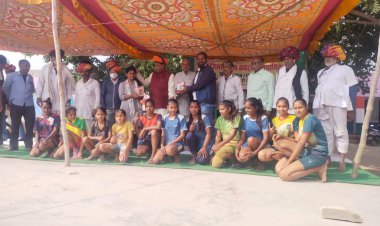 शहीद देवा बालिका उप्रा विद्यालय की 5 छात्राओं का वॉलीबाल व कबड्डी की राज्य स्तरीय प्रतियोगिता के लिए हुआ चयन
