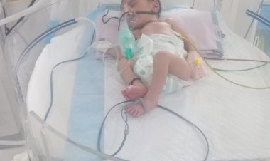 1 महीने के बच्चे के दिल में छेद, मजदूर पिता पर टूटा मुसीबतों का पहाड़