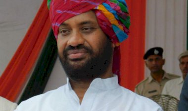 जीएसटी 12 प्रतिशत कपड़े एवं जूतों पर करना जनता के साथ धोखा महंगाई बढ़ी- मिश्रा