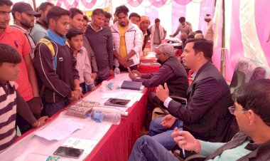 डाैराेली शिविर मे एसडीएम व बीडीओ से शिविर मे बच्चाे ने पूछा RAS बनने का मंत्र, एसडीएम ने कहा लगन व मेहनत ही सफलता की कुंजी