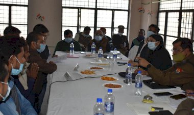 दातागंज संपूर्ण समाधान दिवस में डीएम और एसएसपी ने सुनी समस्याएं