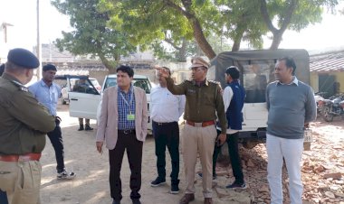 फाइनेंसियल एडवाइजर राजेश गुप्ता ने नगर पुलिस थाने का किया निरीक्षण