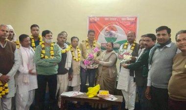 सैल्यूट वीर टीम ने नौ-सैना के जवानों का किया सम्मान