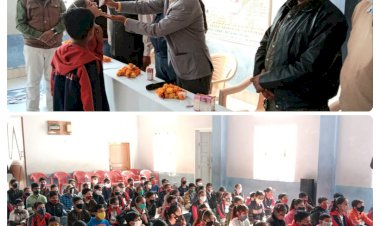 बच्चों को पिलाई आयुर्वेदिक रोग प्रतिरोधक औषधि