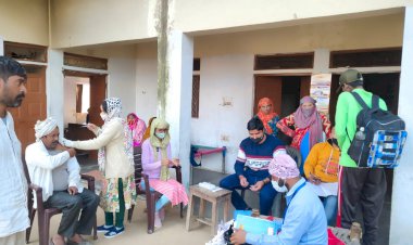 शत-प्रतिशत वैक्सीनेशन अभियान में 735 लोग हुए लाभान्वित