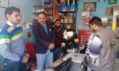 एसडीएम ने लापरवाही बरतने पर तीन ईमित्र संचालकों को जारी किए नोटिस