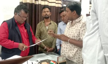 पेयजल समस्या को लेकर पार्षद ने सौपा ज्ञापन, बोर्ड बैठक की रखी मांग