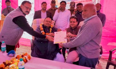 कठूमर विधायक बाबूलाल बैरवा ने शिविर मे 50 पट्टे व खेडली सिविल लाईन हेतु सरकार काे लिखा पत्र