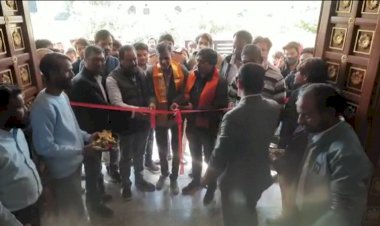 समाज सेवा के तहत उदयपुर में युवाओं की पहल, फ्री दे रहे लाखों रुपए की एजुकेशन