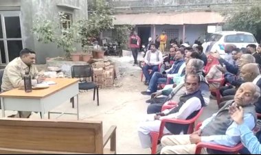 सीएलजी की बैठक में सदस्यों ने कस्बे में बढ़ती आपराधिक वारदातो चोरियों व ओवरलोड वाहनों की समस्या पर जताई चिंता