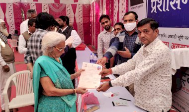 प्रशासन शहरों के संग अभियान का आयोजन तखतगढ के लोगो के लिए लेकर आया खुशियां