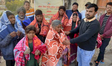 जरूरतमंद दीनबंधुओ को कम्बल वितरण कर किया परोपकार सप्ताह का आगाज