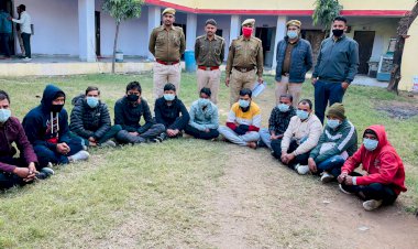 पुलिस की बड़ी कार्यवाही 2 करोड़ का ऑन लाइन सट्टा पकड़ा, 11 गिरफ्तार