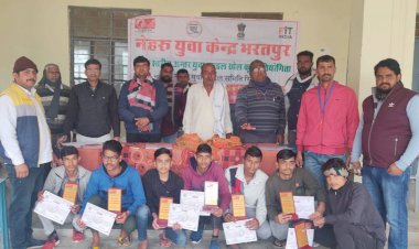 कबड्डी में सिनसिनी, वॉलीबॉल में नगला और फुटबॉल प्रतियोगिता में सहारई की टीम ने मारी बाजी