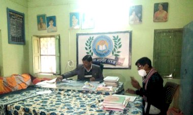 15 वर्ष से अधिक आयु के विद्यार्थियों का हो शत प्रतिशत टीकाकरण