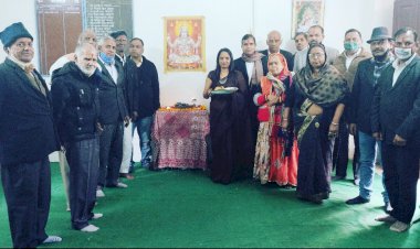 कोरोना महामारी से सुरक्षा के लिये अधिवक्ताओ ने किया सुंदरकांड पाठ