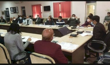 बिना मास्क मिले तो दुकान व संस्थान किये जायेंगे सील: जिला कलेक्टर