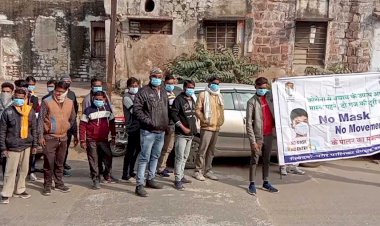 मौन जुलूस के रूप में निकली नगरपालिका की कोविड जागरूकता रैली