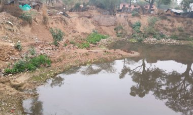 कामां कस्बे के गांव इदौली में इंद्र कुंड बहा रहा अपनी बदहाली पर आंसू