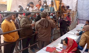 बयाना में नगरपालिका ने खुली नीलामी से बेचे 18 दुकानों के भूखंड