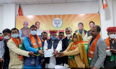 भाजपाइ, पारिश्रमिक पूंजी पार्टी के यज्ञ में  देकर आर्थिक रूप से बनाए मजबूत -सतीश पुनिया