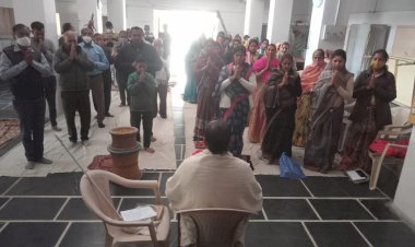 वायलेंस से साइलेन्स की ओर जाना ध्यान का उद्देश्य - मुनि अतुल कुमार