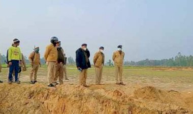 खेत में गड़े मिले 18 दिन से लापता दो किशोरों के शव