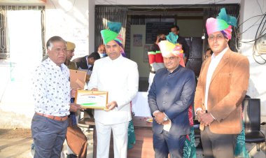 उपखण्ड स्तर पर खिलजी हुए सम्मानित