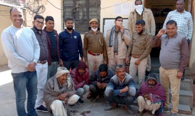 पुलिस की क्यूआरटी टीम ने पकडे 5 गौतस्कर,144 गौवंश कराए मुक्त