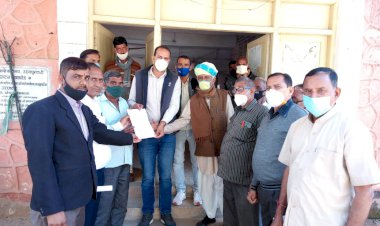 आदिवासी मीणा समाज के लोगों ने अनुसूचित जनजाति का फर्जी तरीके से बना रहे प्रमाण पत्र रोकने की मांग